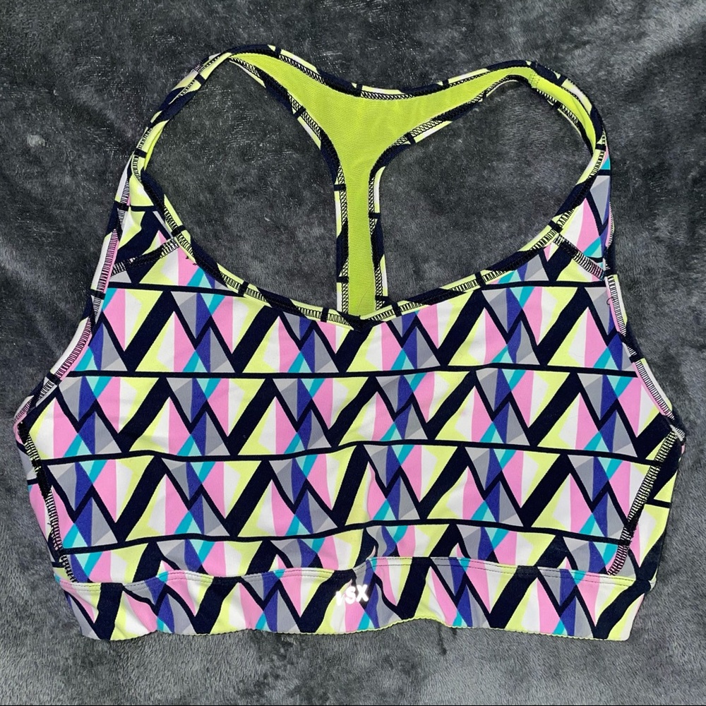 VSX Victoria’s Secret Sports Bra. Size M/M